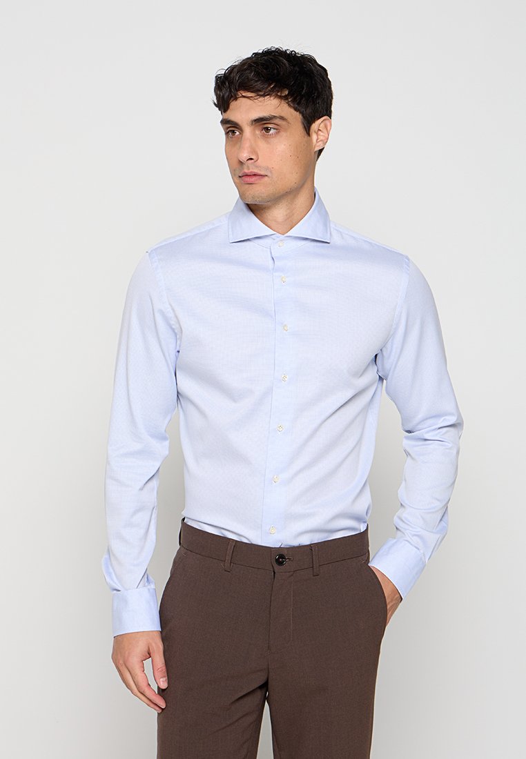 SLIM FIT Media 1