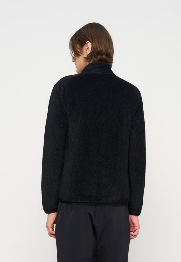 EA7 Emporio Armani