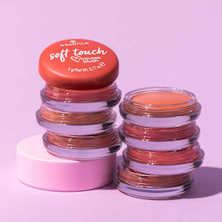 Blush Mousse Soft Touch 10 Cozy Clay essence