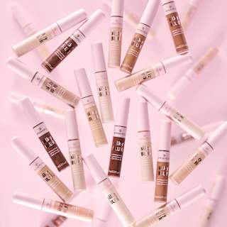 Concealer Silky Blur Hydrating Longwear 190 essence