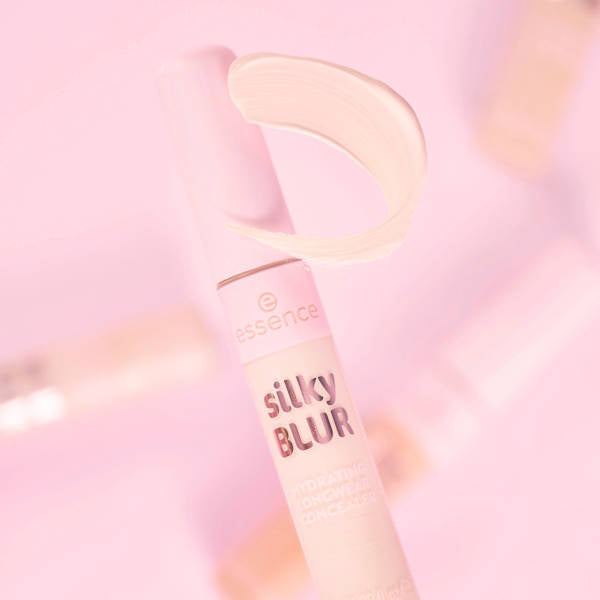 Concealer Silky Blur Hydrating Longwear 20 essence
