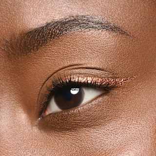 Eyeliner Liquid Colour It! Metallic 01 Burnished Bronze essence