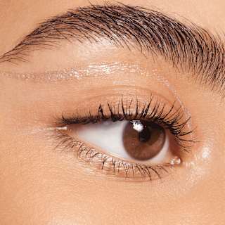 Flüssiger Eyeliner Eye Sparkle 01 Sparkling Lights essence