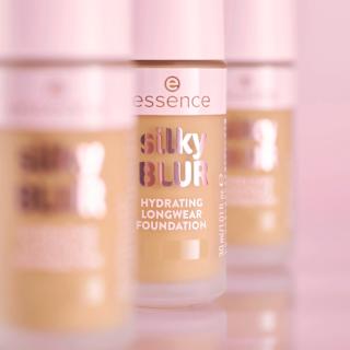 Foundation Silky Blur Hydrating Longwear 185 essence