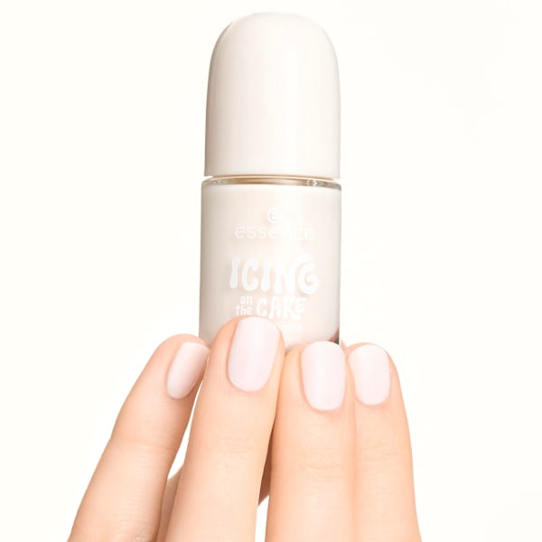 Gel Nagellack 03 Icing On The Cake essence