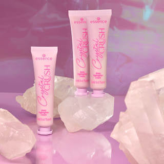 Highlighter Crystal Crush Dewy Cream 01 Diamond Dew essence