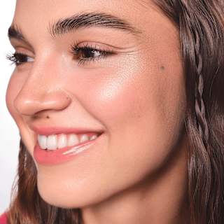 Highlighter Soft Touch Boucy Glow 30 Glazing Gleam essence
