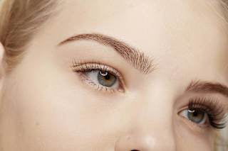 Künstliche Wimpern To Impress 03 Half Lashes (1 Paar) essence