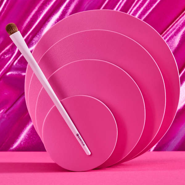 Lidschattenpinsel essence