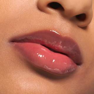 Lipgloss What The Fake! Plumping 103 Bare But Better essence