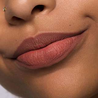 Lipliner 8h Matte Comfort  10 The Perfect Shade essence