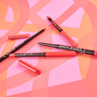Lipliner 8h Matte Comfort 18 Cherry On Top essence