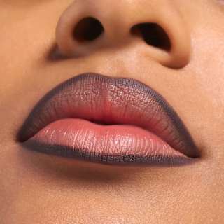 Lipliner 8h Matte Comfort 22 Ash Attitude essence