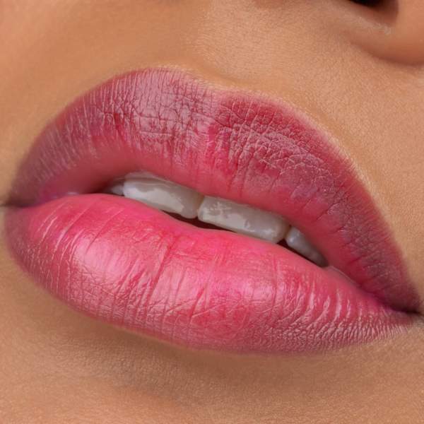 Lippen-& Wangenfarbe What A Tint! 01 Kiss From A Rose essence
