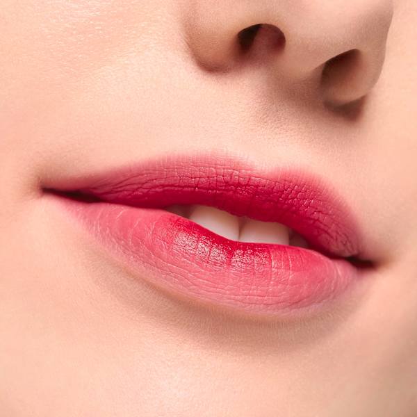 Lippenstift Blur Soufflé Matte Lip Cream 11 Clickbait essence