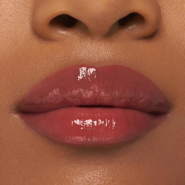 Lippenstift Glossy Glaze High Shine 05 Maple Me Crazy essence