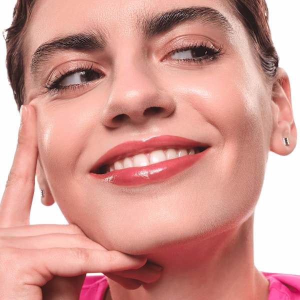 Lippenstift Hydra Kiss Lip Tint 01 Blushing Nude essence