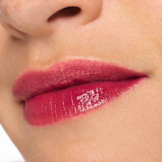 Lippenstift Hydra Kiss Lip Tint 06 Berry Crush essence