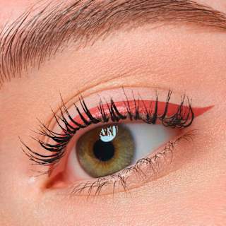 Liquid Eyeliner Colour It 04 Rusty Red essence