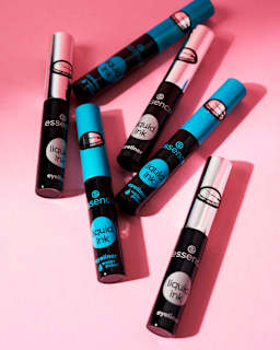 Liquid Eyeliner Ink 01 essence