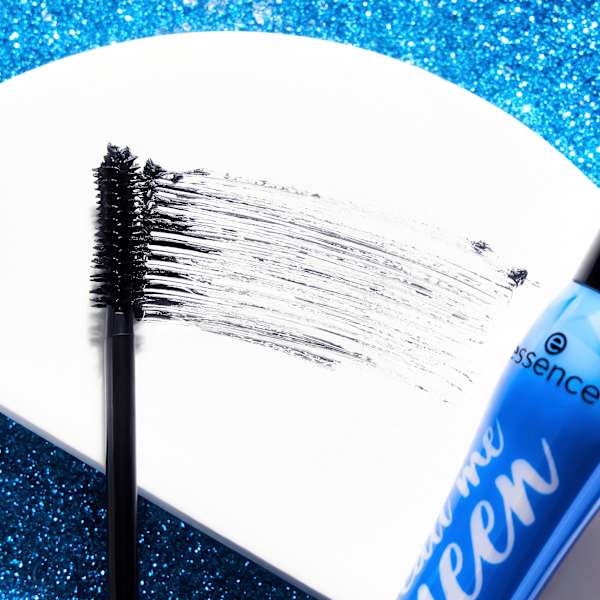 Mascara Call Me Queen Dramatic False Lash Effect Waterproof essence