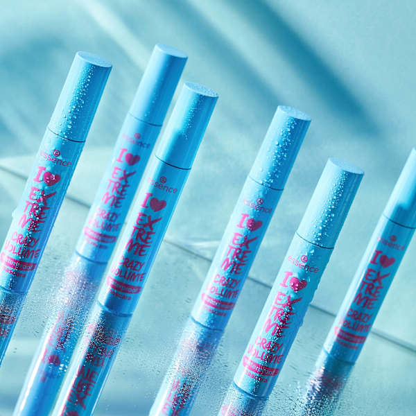 Mascara I Love Extreme Crazy Volume Waterproof essence