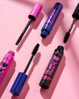 Mascara I Love Extreme Volume 01 essence