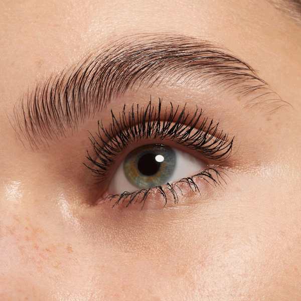 Mascara I Love Extreme Volume Waterproof Black essence