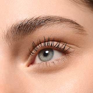 Mascara What The Length! Extreme Lengthening Black 01 Black essence