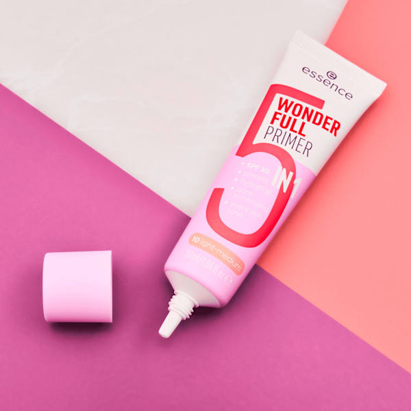 Primer Wonder Full 5in1 10 Light-Medium essence