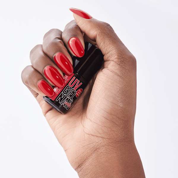 UV Nagellack Studio Nails 06 Signature Red essence