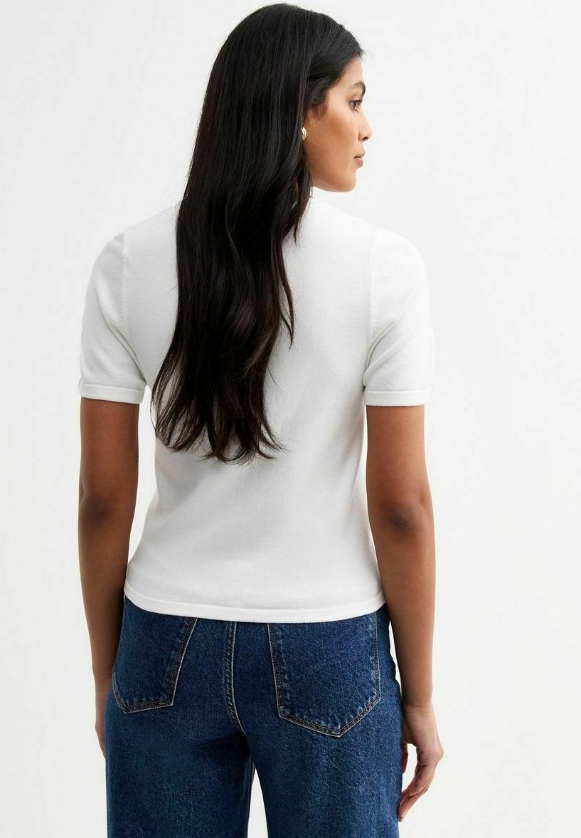 New Look COMPACT SHORT SLEEVE
