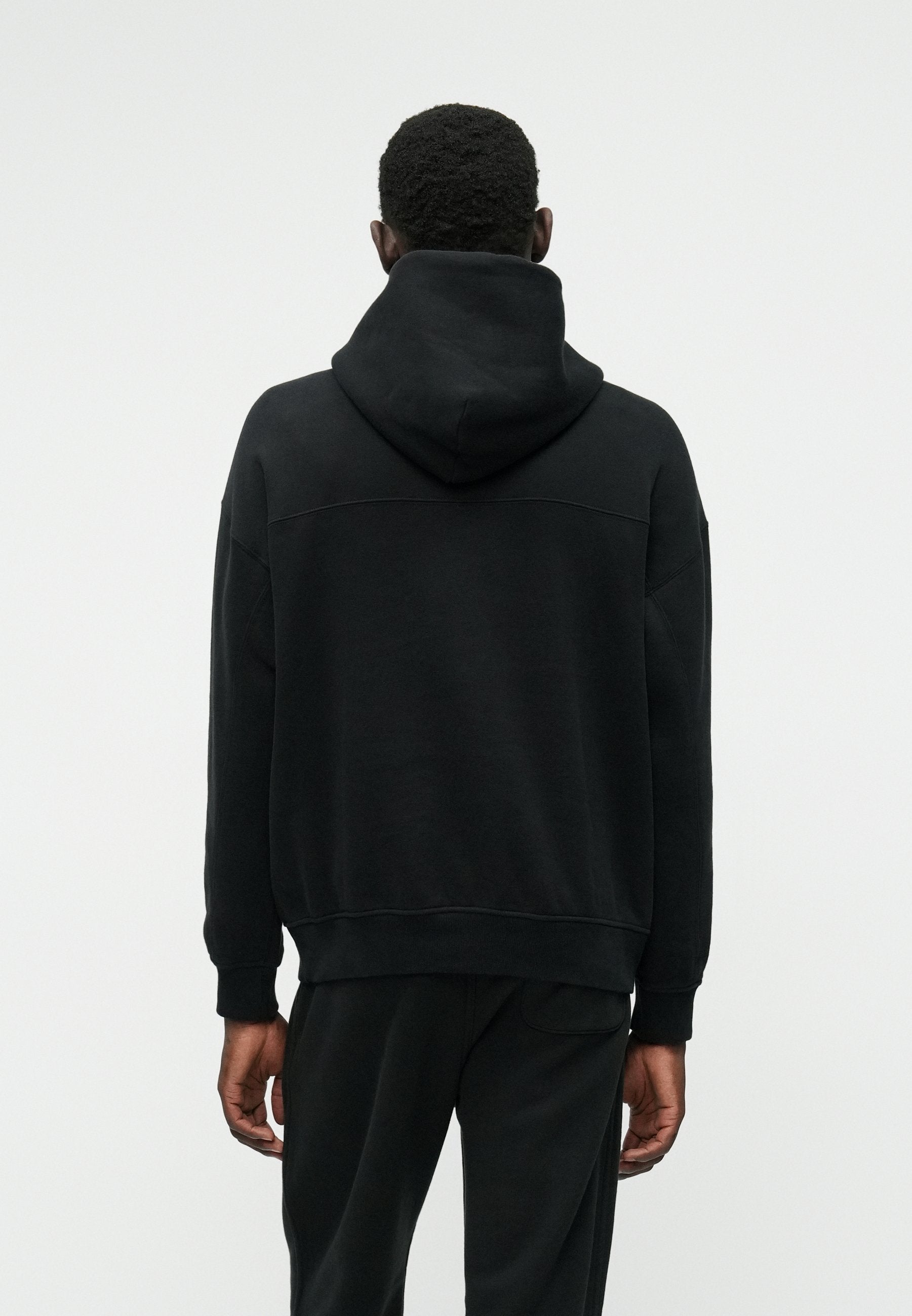 Abercrombie & Fitch ESSENTIALS