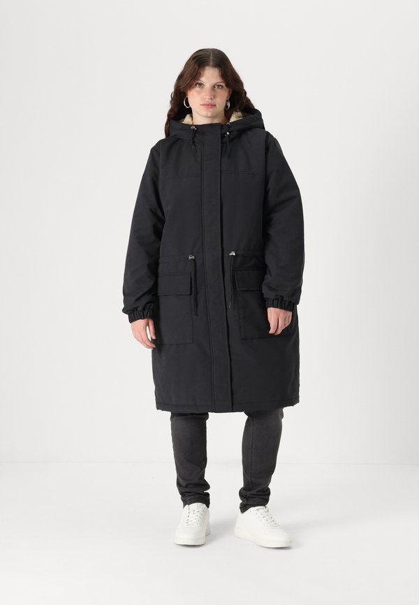 Vero Moda Curve VMCALMA - Winter coat - black