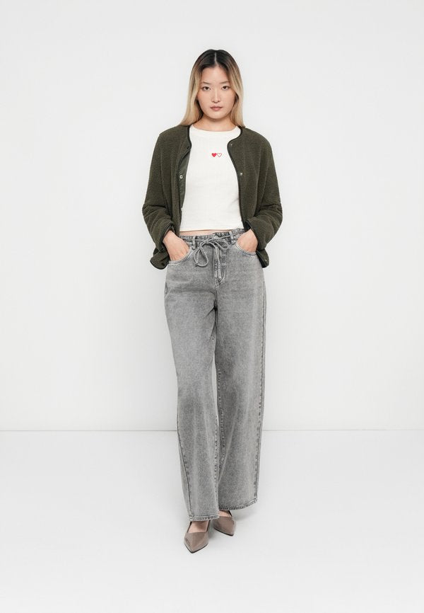 Vero Moda VMCANDICE SHORT