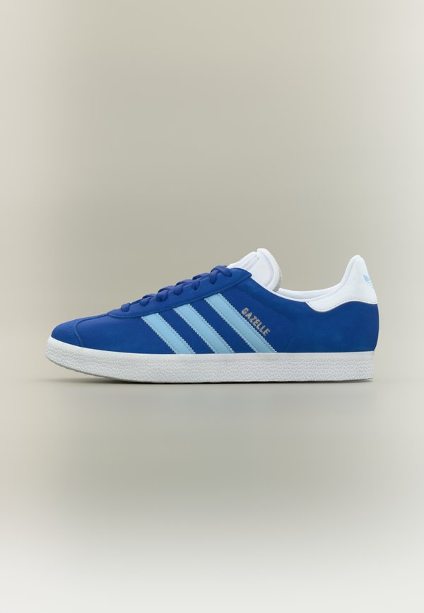 adidas Originals GAZELLE UNISEX - Trainers - team royal blue/clear sky/footwear white