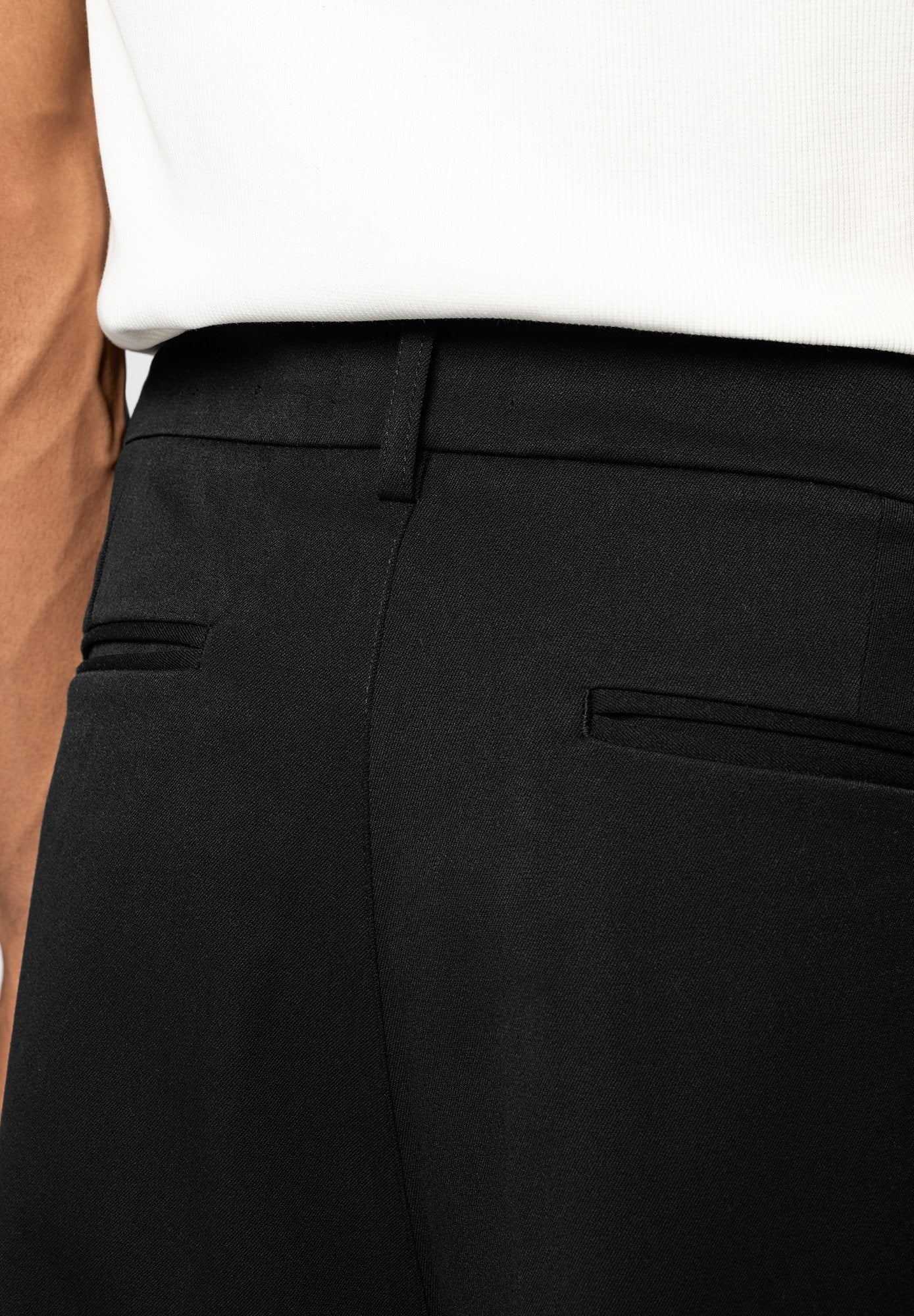 EIGHTYFIVE BAGGY TAILORED PANTS