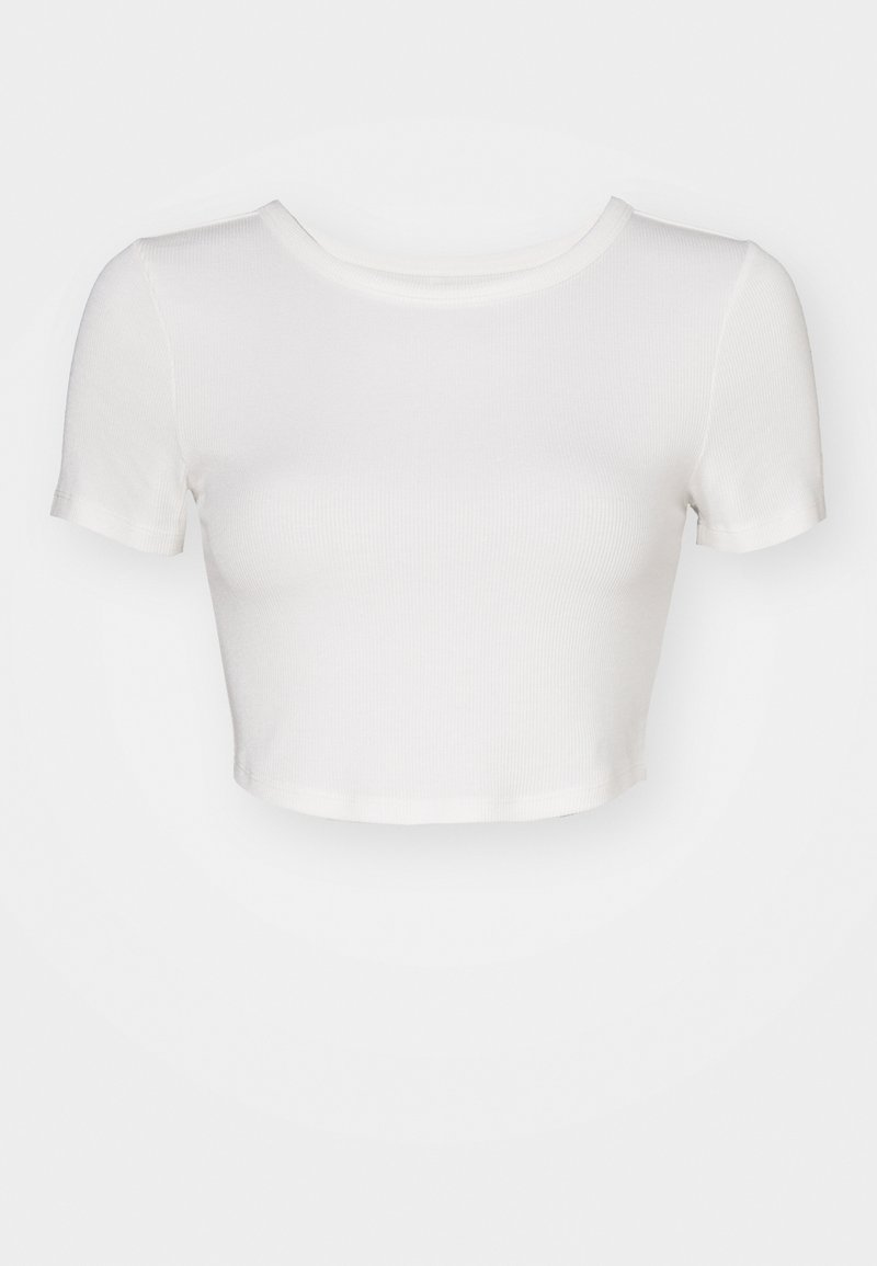FITTED CROPPED Media 1