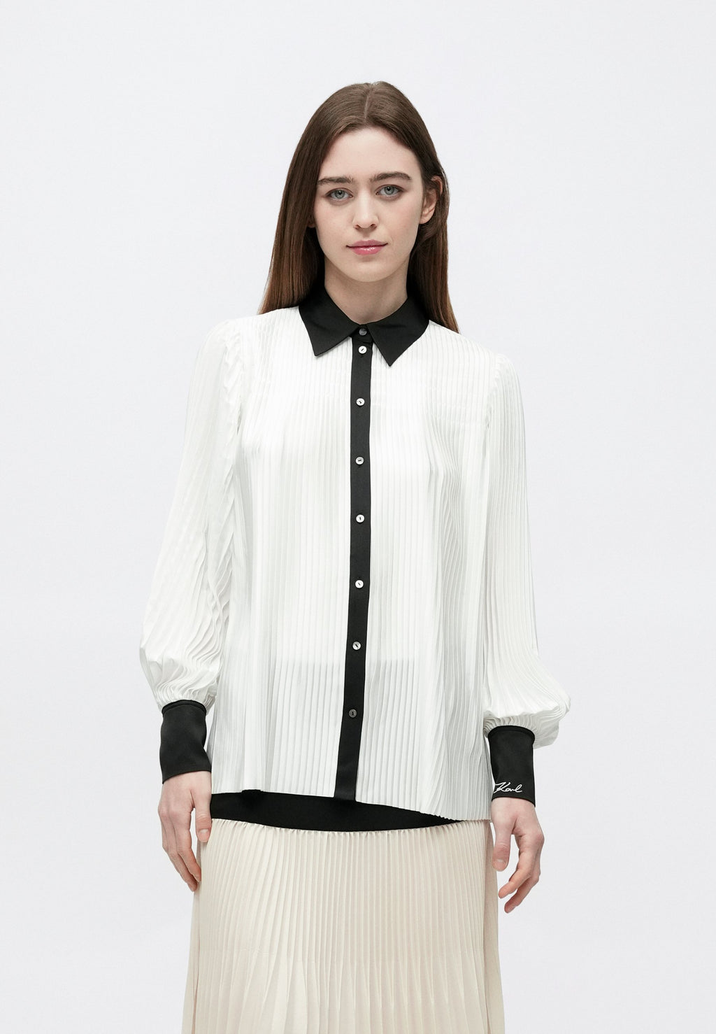 PLEATED FLUID Media 3