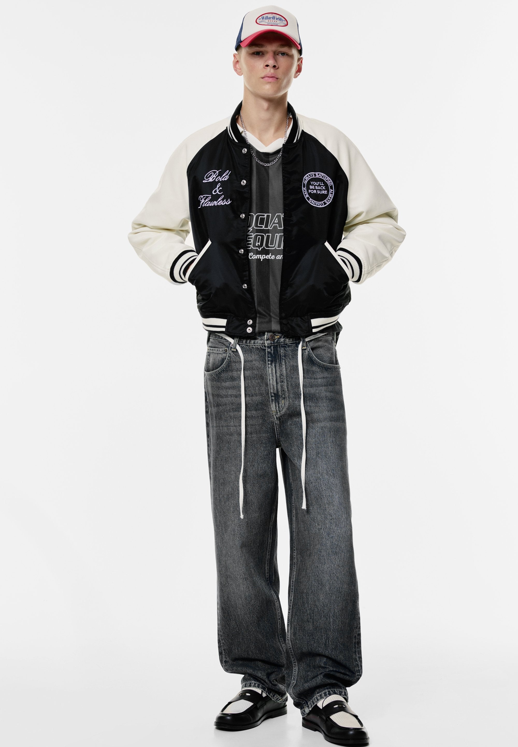 PULL&BEAR EMBROIDERED VARSITY