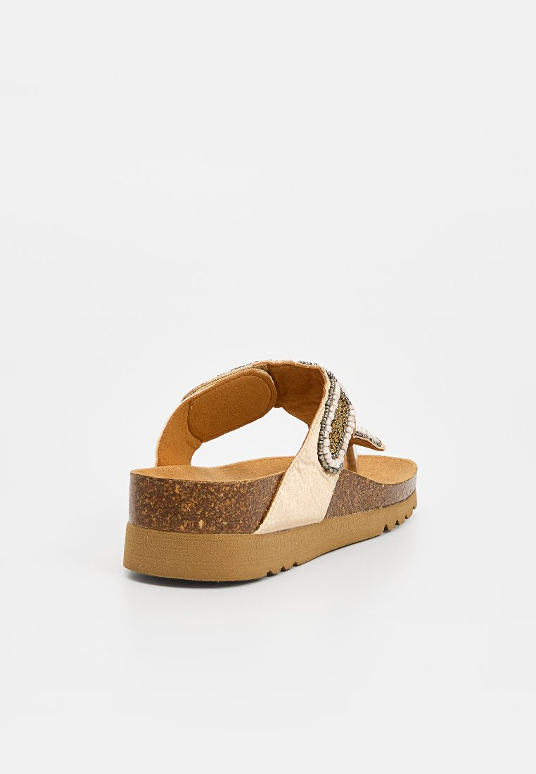 Scholl BROWNISHA