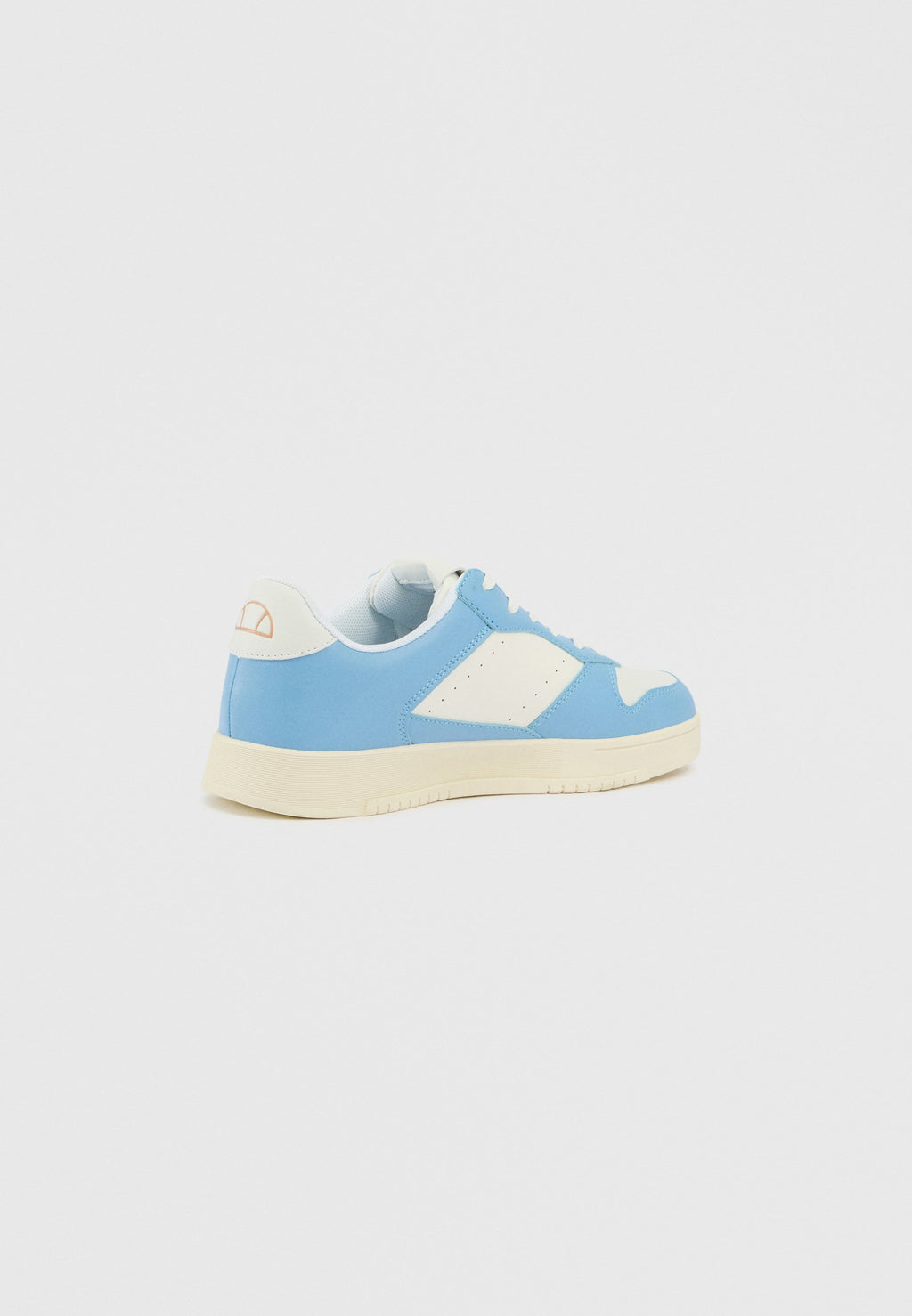Ellesse