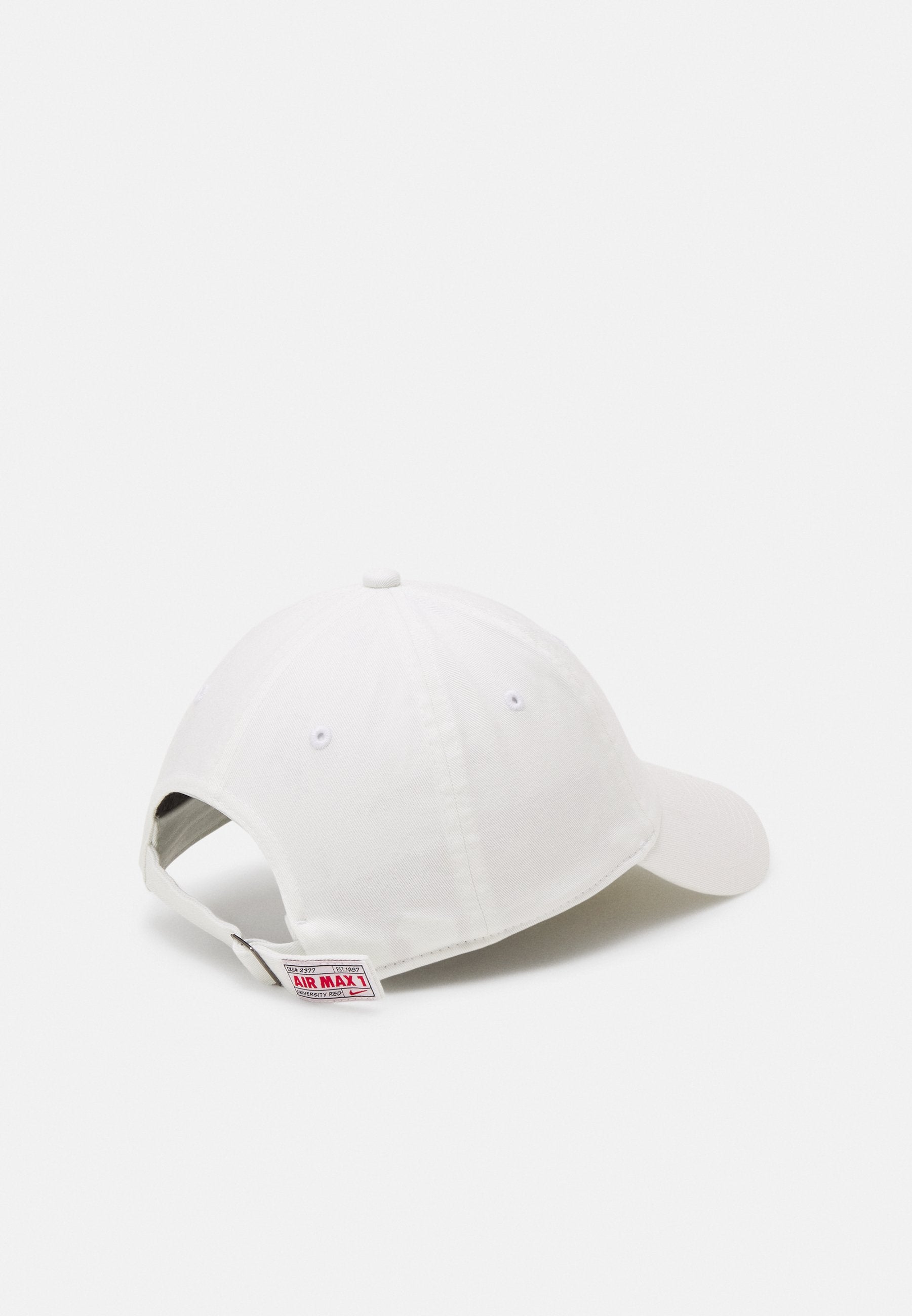 Nike Sportswear U NK CLUB CAP U CB ARMX PTECH L
