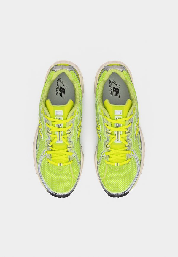New Balance U740N UNISEX