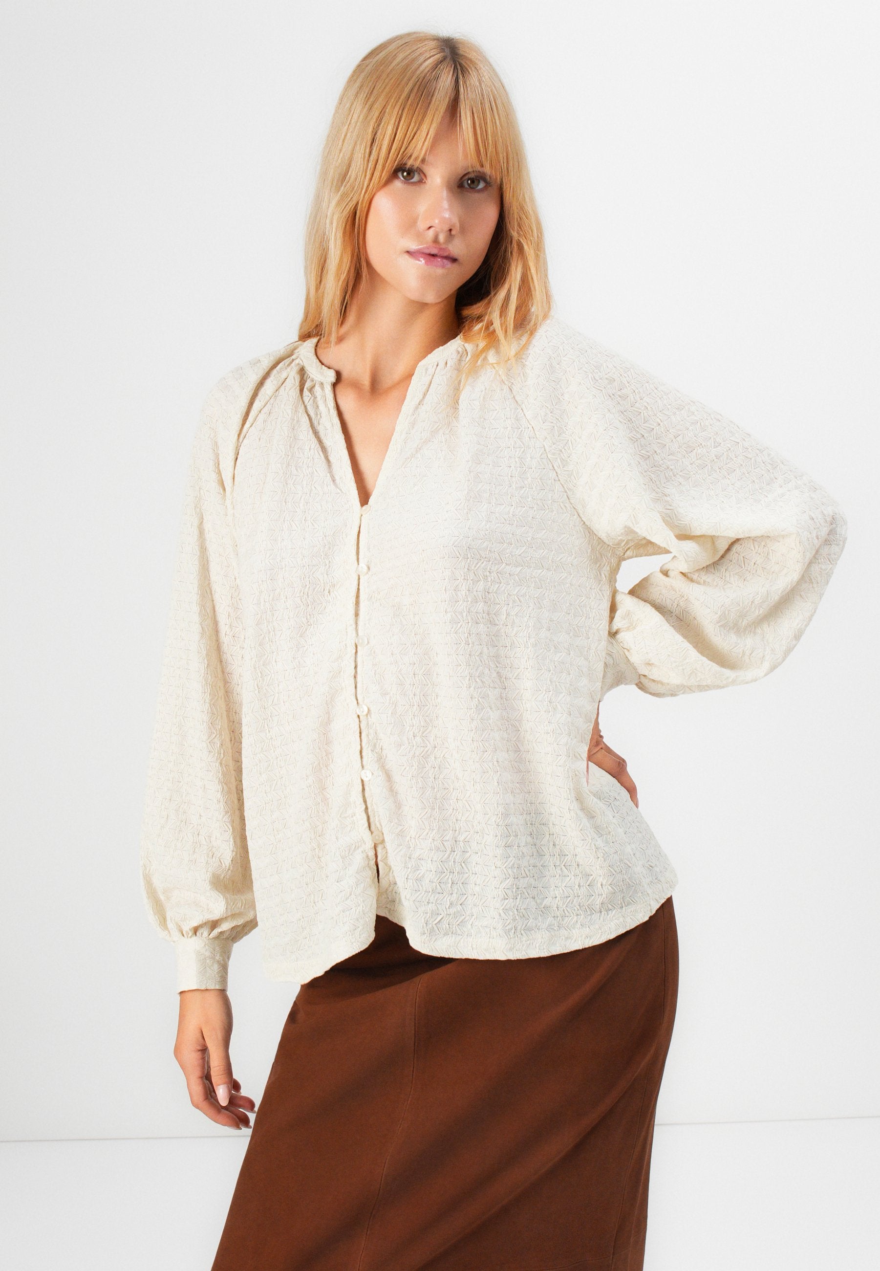 VILA VIBABERA V NECK SHIRT