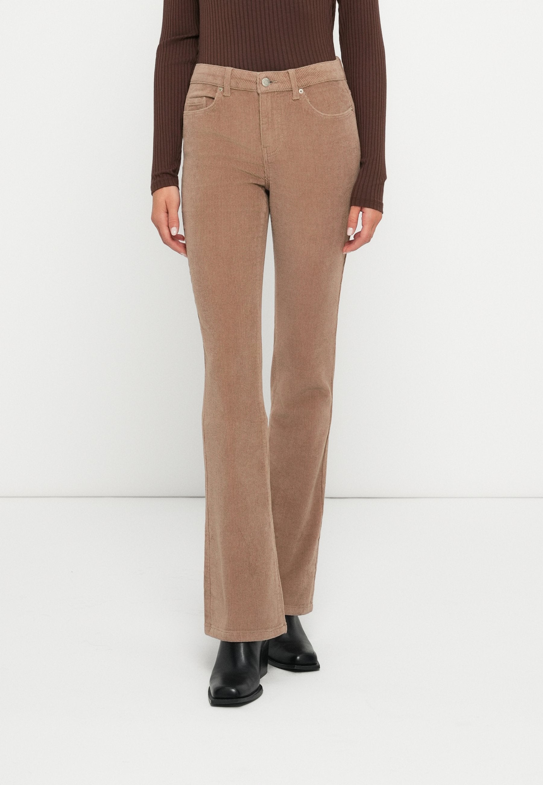 Vero Moda Flared fit VMFLASH Mid rise