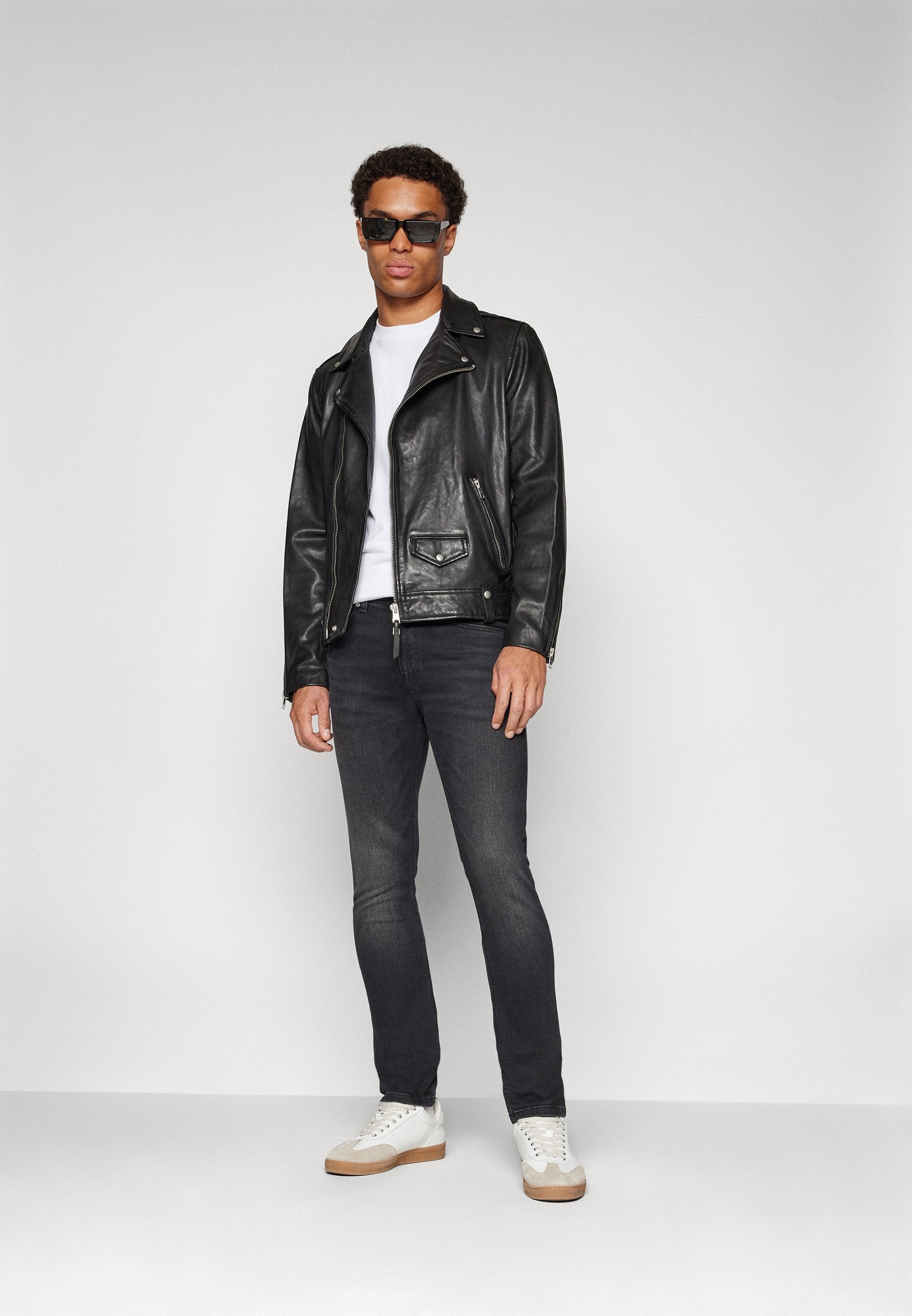 KARL LAGERFELD Jeans Slim Fit Media 2