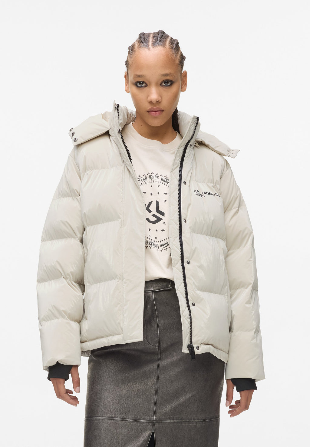 PEARLIZED PUFFER Media 3