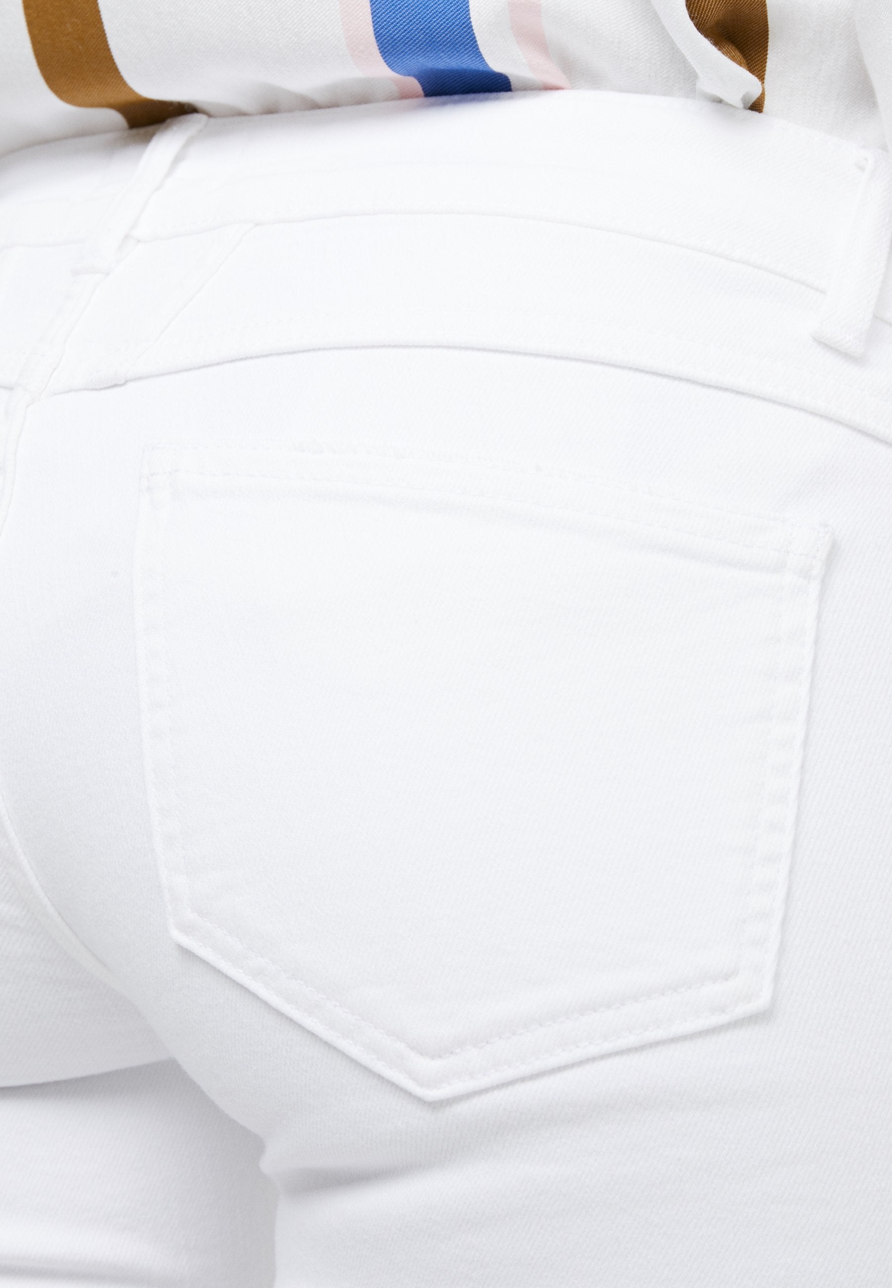 CLOSED STARLET LOW WAIST CROPPED LENGTH