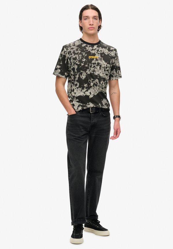 Superdry & Co UTILITY CAMO GRAPHIC LOOSE FIT